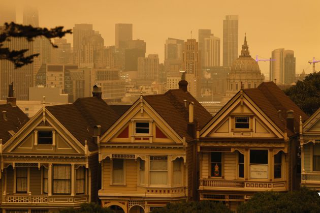 Painted Ladies, el icónico barrio de casas victorianas en San Francisco. Painted Ladies, el icónico barrio de casas victorianas en San Francisco.