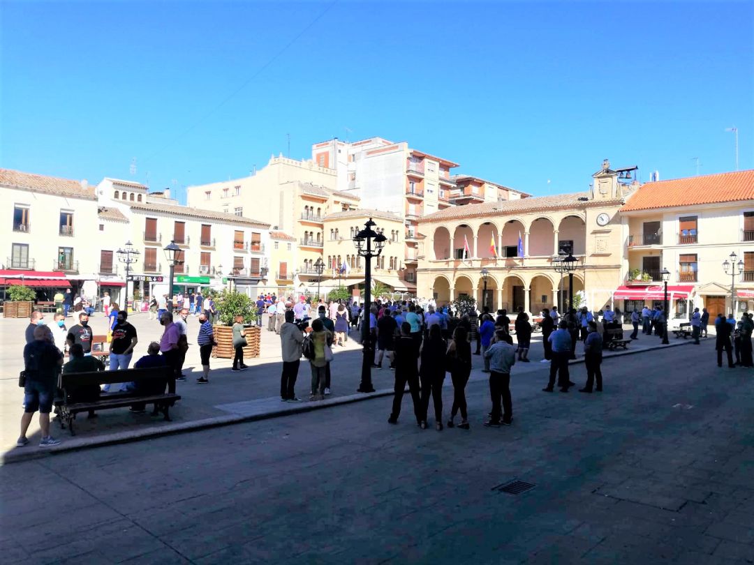 Imagen de la concentración esta mañana Imagen de la concentración esta mañana
