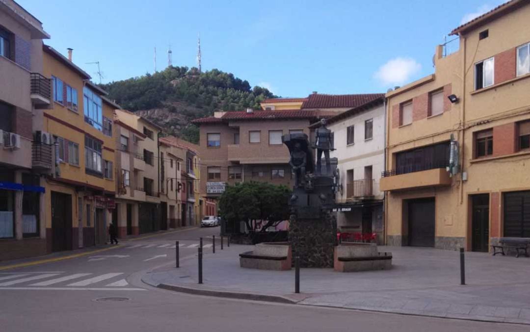 Foto de archivo de la Plaza del Regallo de Andorra (Teruel) Foto de archivo de la Plaza del Regallo de Andorra (Teruel)