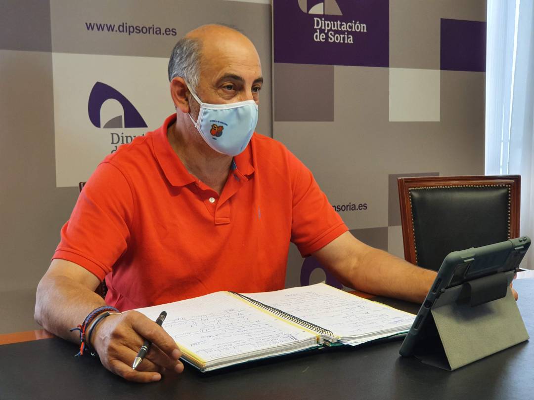 Gustavo Adolfo Marín, diputado de deportes. Gustavo Adolfo Marín, diputado de deportes.