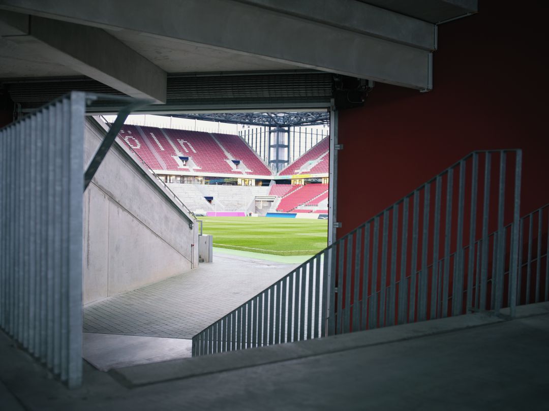 Imagen de archivo de un campo de fútbol. Imagen de archivo de un campo de fútbol.