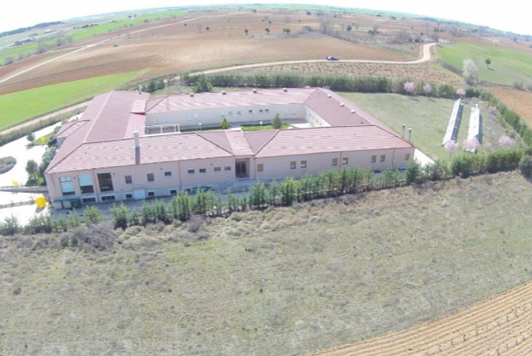 La residencia de mayores de Caleruega. La residencia de mayores de Caleruega.
