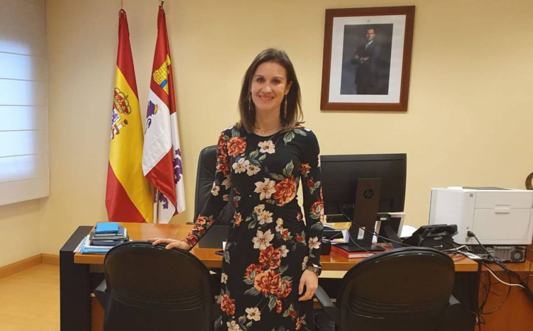 María Perrino ejerce su cargo como Directora General de Deportes de la Junta de Castilla y León desde agosto de 2019 María Perrino ejerce su cargo como Directora General de Deportes de la Junta de Castilla y León desde agosto de 2019