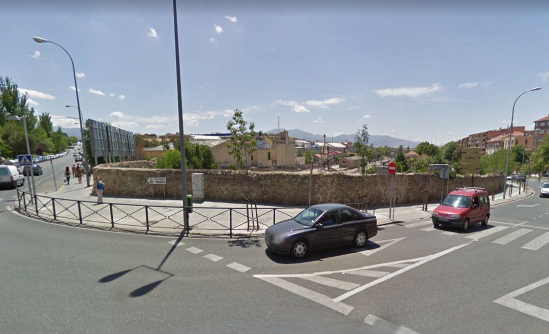 Terrenos junto a la antigua estación de RENFE donde se pretende construir la nueva estación de autobuses Terrenos junto a la antigua estación de RENFE donde se pretende construir la nueva estación de autobuses