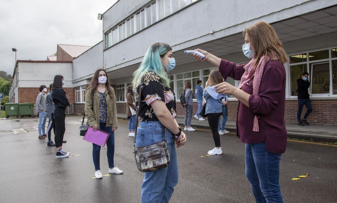 La mayoría de coordinadores Covid-19 de los colegios no son sanitarios ni reciben una formación previa. La mayoría de coordinadores Covid-19 de los colegios no son sanitarios ni reciben una formación previa.