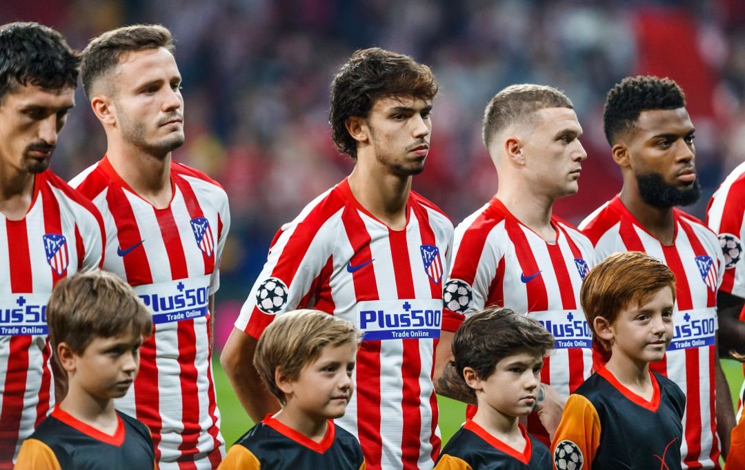 Savic, Saúl, Joao Félix, Trippier y Lemar antes de un partido de la Champions Savic, Saúl, Joao Félix, Trippier y Lemar antes de un partido de la Champions