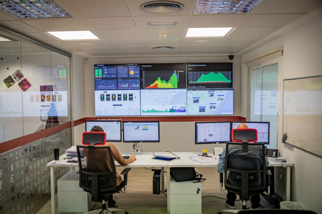 Sala de control de la ZBE Rondes de Barcelona Sala de control de la ZBE Rondes de Barcelona