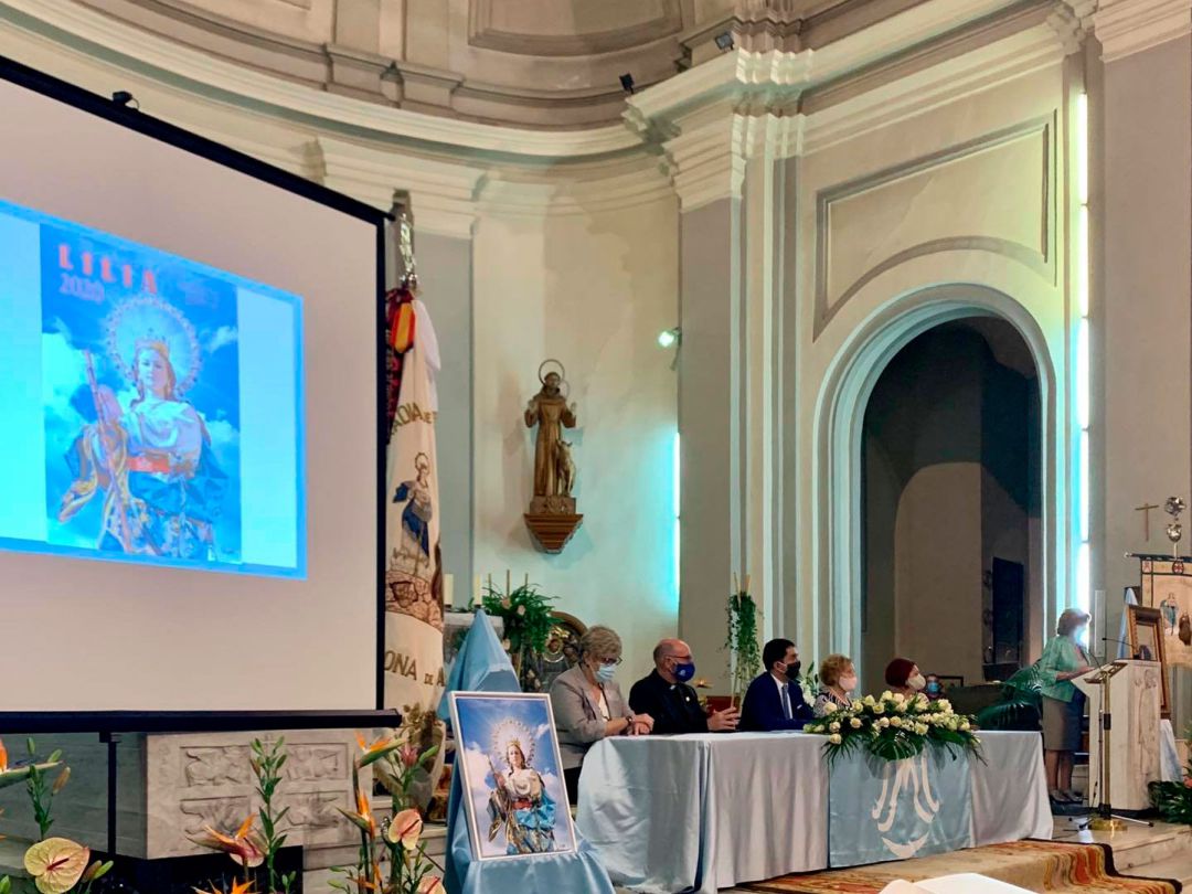 La iglesia de San Mauro y San Francisco acogió la presentación de la nueva edición de Lilia. La iglesia de San Mauro y San Francisco acogió la presentación de la nueva edición de Lilia.