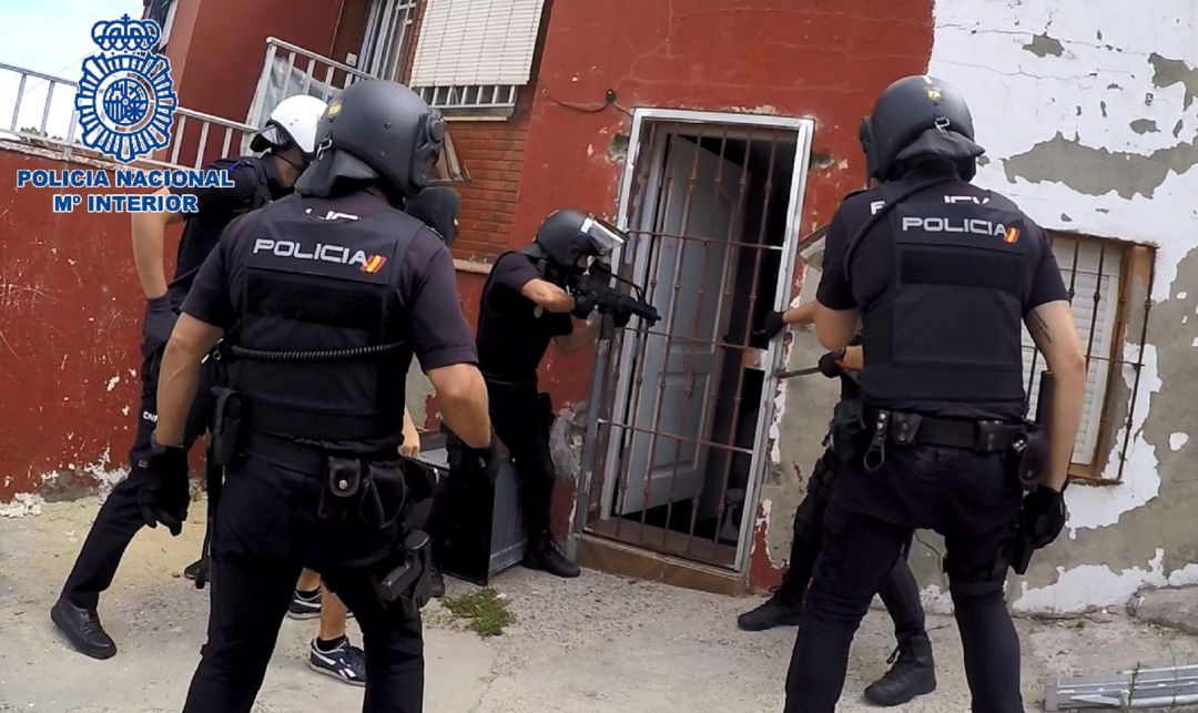 Un momento de la operación. Un momento de la operación.