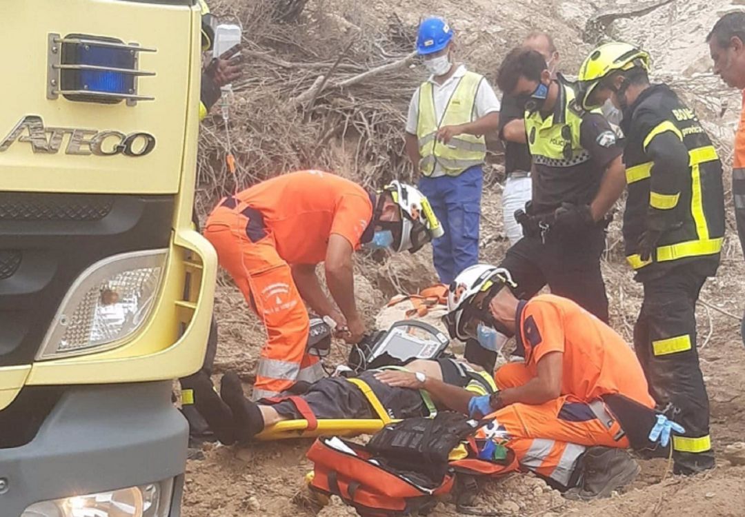 Un momento del rescate. Un momento del rescate.