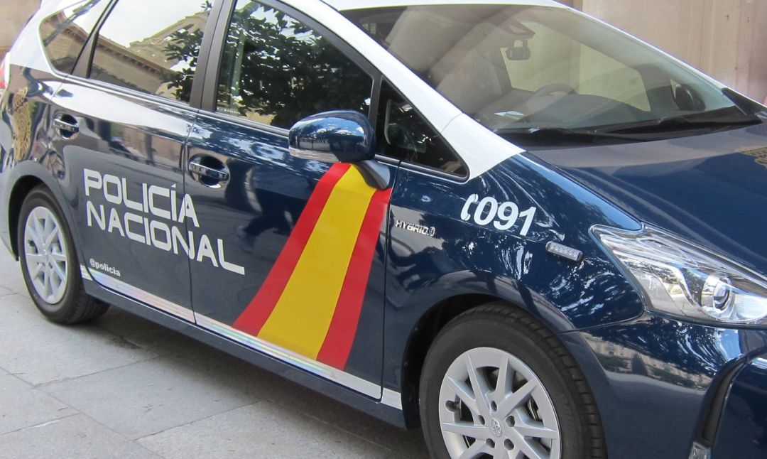 Coche de Policía Nacional Coche de Policía Nacional