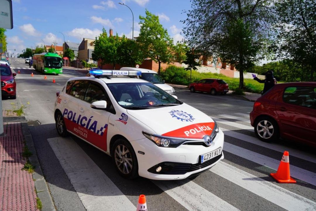 Vehículo de la Policía Municipal de Móstoles Vehículo de la Policía Municipal de Móstoles