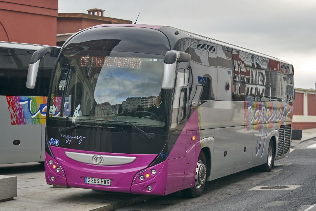 Autobús del Fuenlabrada en A Coruña el pasado mes de julio Autobús del Fuenlabrada en A Coruña el pasado mes de julio