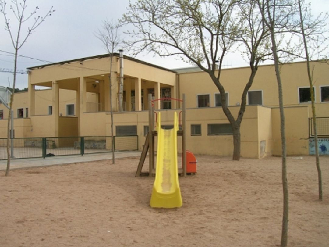 Façana del centre Façana del centre