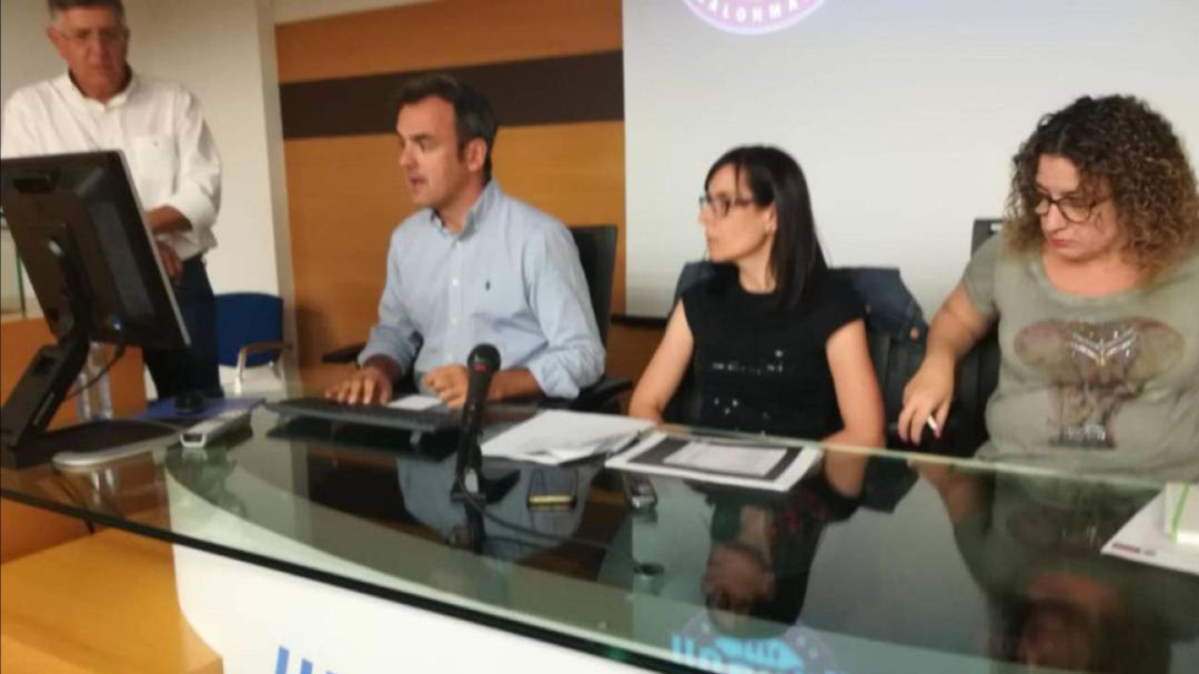 La asamblea de socios del ABANCA Ademar se celebrará este año en el Pabellón Municipal de los Deportes La asamblea de socios del ABANCA Ademar se celebrará este año en el Pabellón Municipal de los Deportes