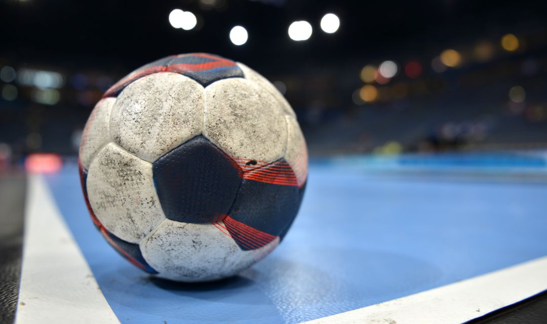 Balonmano a puerta cerrada Balonmano a puerta cerrada
