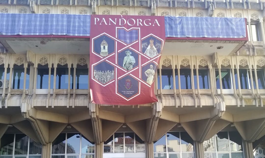 Fachada del Ayuntamiento de Ciudad Real Fachada del Ayuntamiento de Ciudad Real