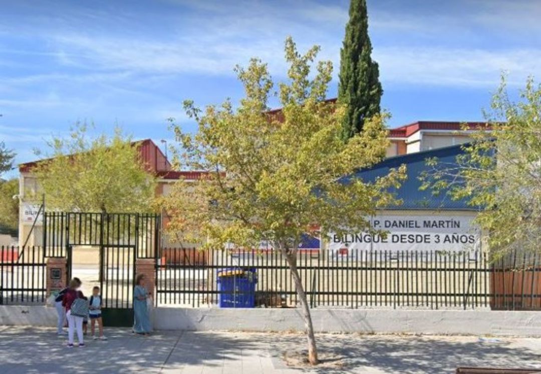 Fachada del colegio Daniel Martín de Alcorcón Fachada del colegio Daniel Martín de Alcorcón