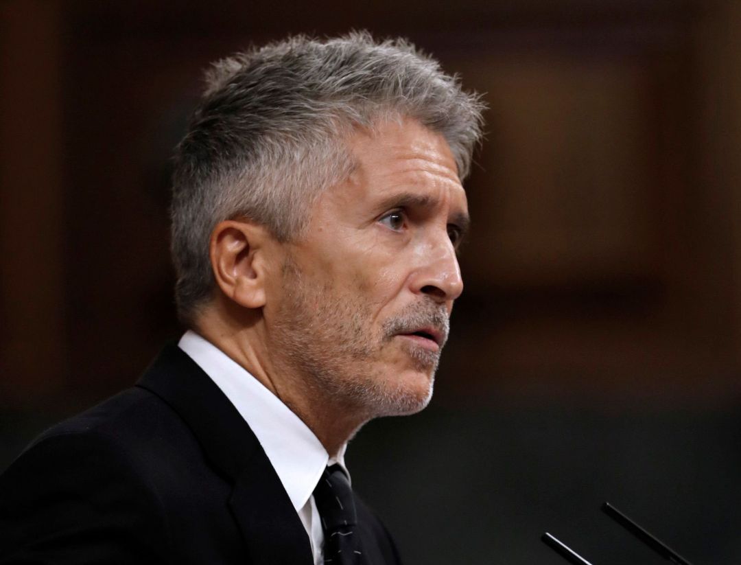 El ministro del Interior, Fernando Grande Marlaska, durante su intervención en la sesión de control al Ejecutivo que se celebra este miércoles en el Congreso El ministro del Interior, Fernando Grande Marlaska, durante su intervención en la sesión de control al Ejecutivo que se celebra este miércoles en el Congreso
