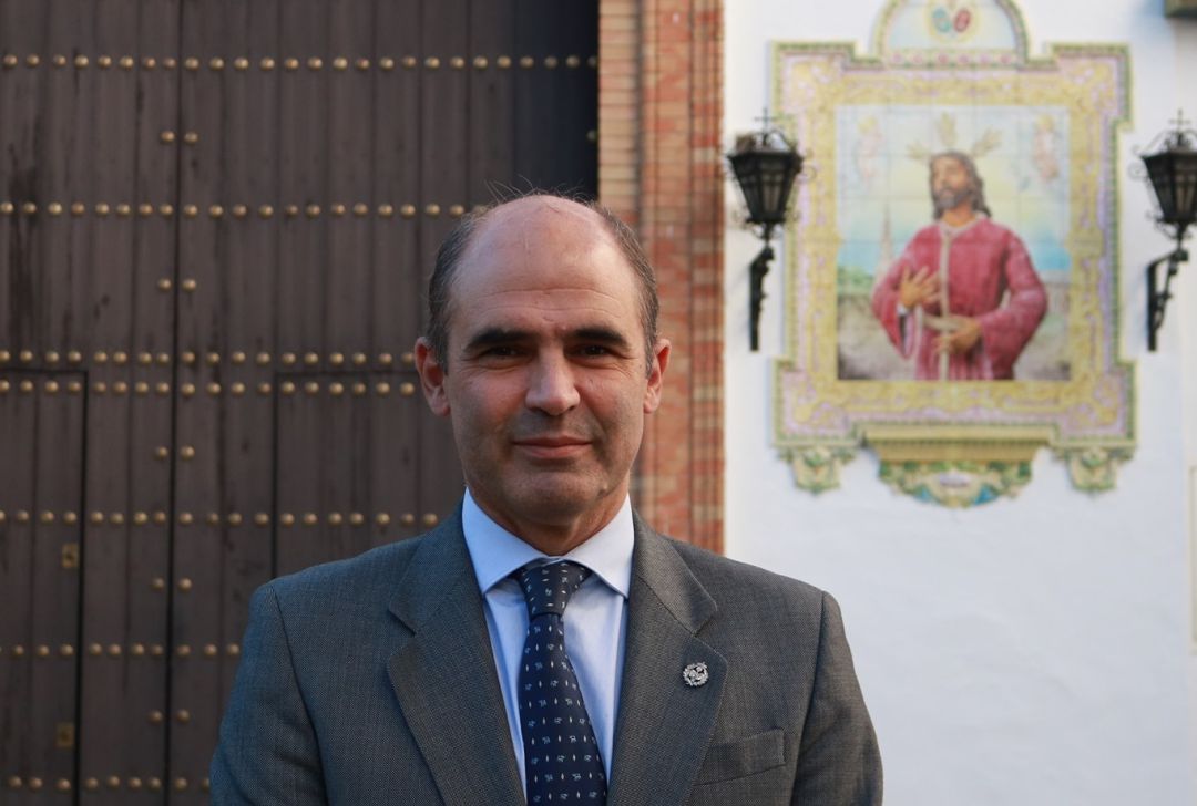 Vicente Flores Alés será elegido este jueves nuevo hermano mayor de La Paz Vicente Flores Alés será elegido este jueves nuevo hermano mayor de La Paz