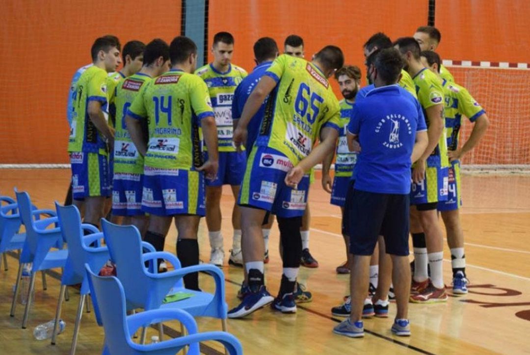 Balonmano Zamora en un tiempo muerto Balonmano Zamora en un tiempo muerto