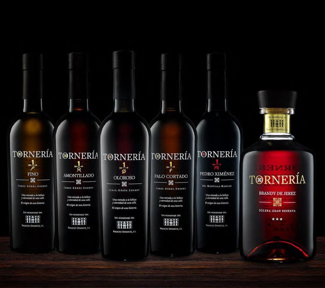 Gama de vinos y brandy de Jerez Tornería Gama de vinos y brandy de Jerez Tornería