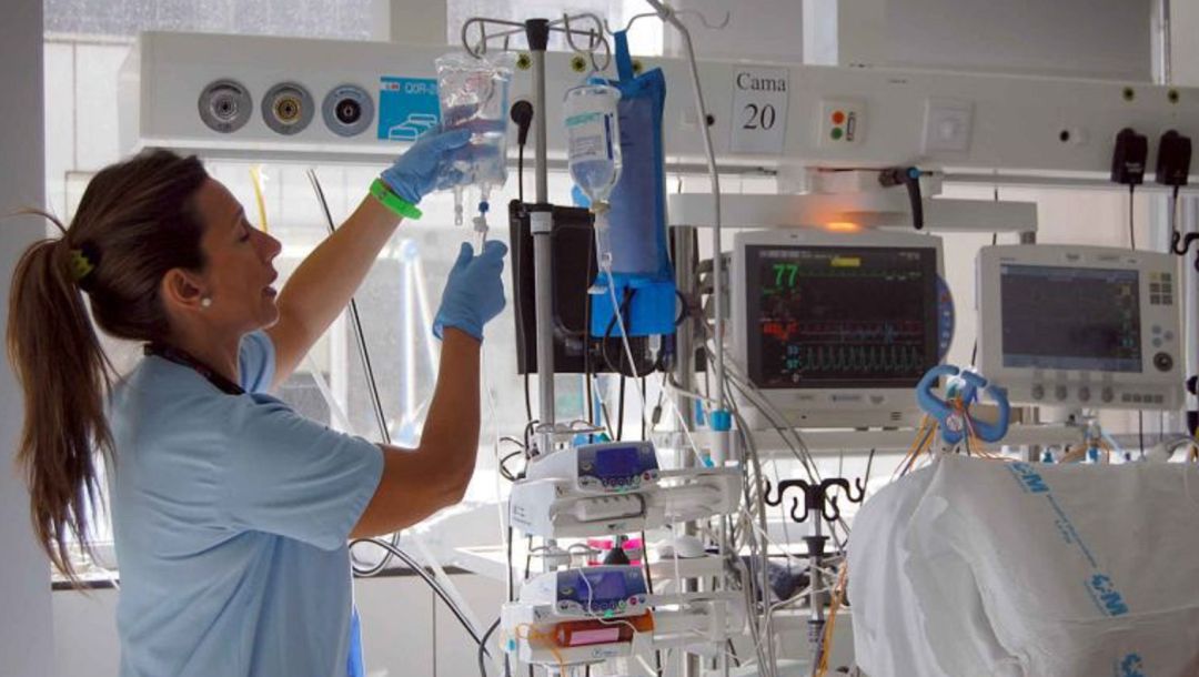 Enfermera en hospital. Enfermera en hospital.
