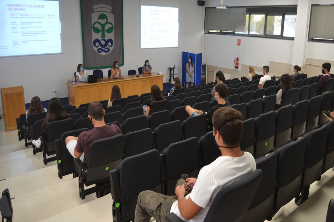 Imagen de la presentación del curso 20-21 Imagen de la presentación del curso 20-21