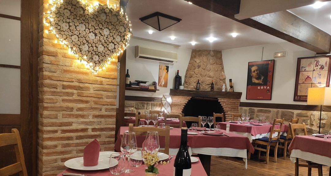 Imagen del interior de uno de los restaurantes emblemáticos de la capital encajera que ha cerrado sus puertas tras el decreto de medidas especiales de Sanidad Imagen del interior de uno de los restaurantes emblemáticos de la capital encajera que ha cerrado sus puertas tras el decreto de medidas especiales de Sanidad