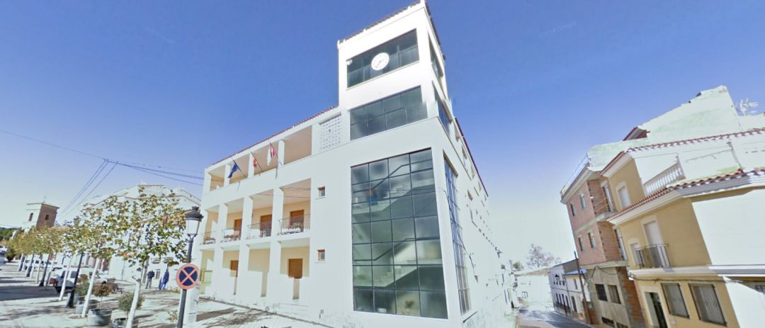 Fachada del Ayuntamiento de Balazote Fachada del Ayuntamiento de Balazote