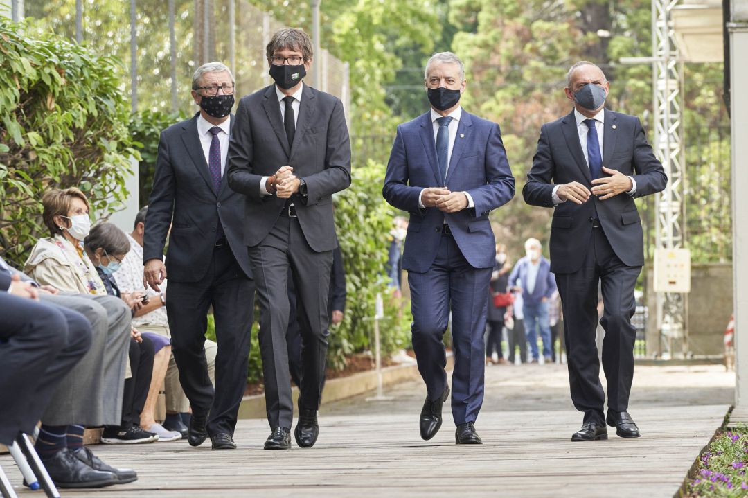 Urkullu, a su llegada al homenaje a las víctimas del coronavirus Urkullu, a su llegada al homenaje a las víctimas del coronavirus