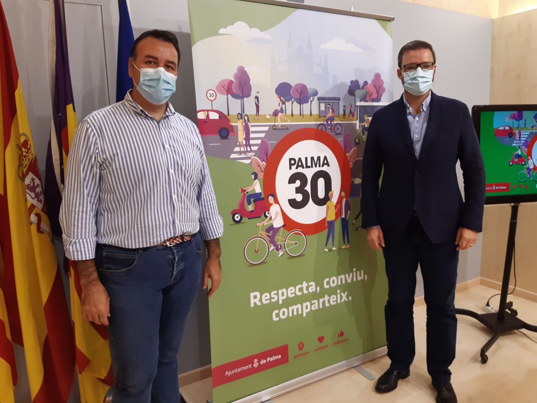 El alcalde de Palma José Hila y el concejal de Movilidad Xisco Dalmau El alcalde de Palma José Hila y el concejal de Movilidad Xisco Dalmau