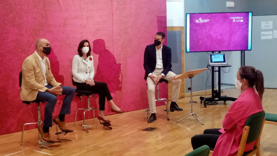 De izquierda a derecha, Antonio Muñoz, Susana Cayuelas y Pedro Vázquez De izquierda a derecha, Antonio Muñoz, Susana Cayuelas y Pedro Vázquez
