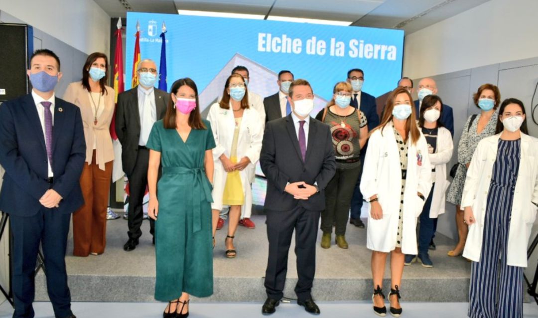 Acto de inauguración del nuevo centro de salud en Elche de la Sierra Acto de inauguración del nuevo centro de salud en Elche de la Sierra