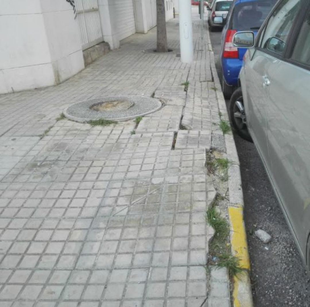 El PP pide el arreglo de las baldosas levantadas que hay en distintas zonas de Ponferrada El PP pide el arreglo de las baldosas levantadas que hay en distintas zonas de Ponferrada
