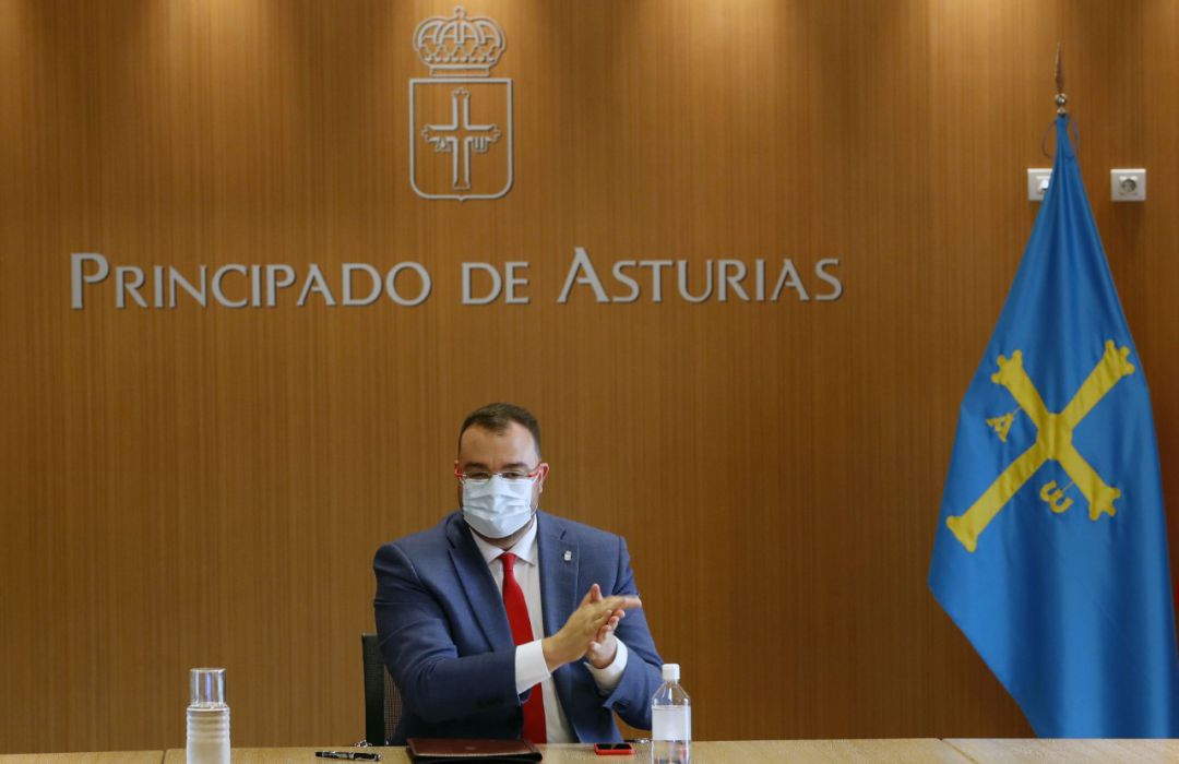 El presidente el Principado, Adrián Barbón, durante la reunión. El presidente el Principado, Adrián Barbón, durante la reunión.