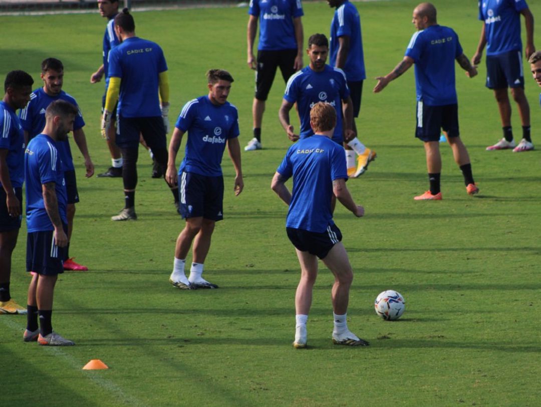 Imagen de un entrenamiento de esta semana en El Rosal Imagen de un entrenamiento de esta semana en El Rosal