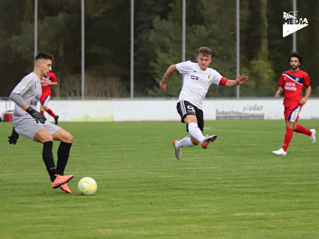 El delantero del Burgos C.F., Juanma El delantero del Burgos C.F., Juanma