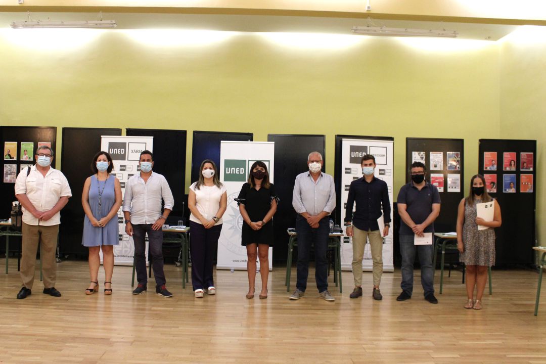 Algunos de los presentes en la Junta Rectora del Consorcio de la UNED Dénia. Algunos de los presentes en la Junta Rectora del Consorcio de la UNED Dénia.