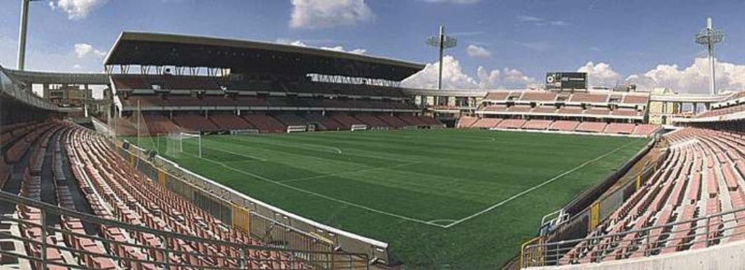 Estadio de Los Cármenes Estadio de Los Cármenes