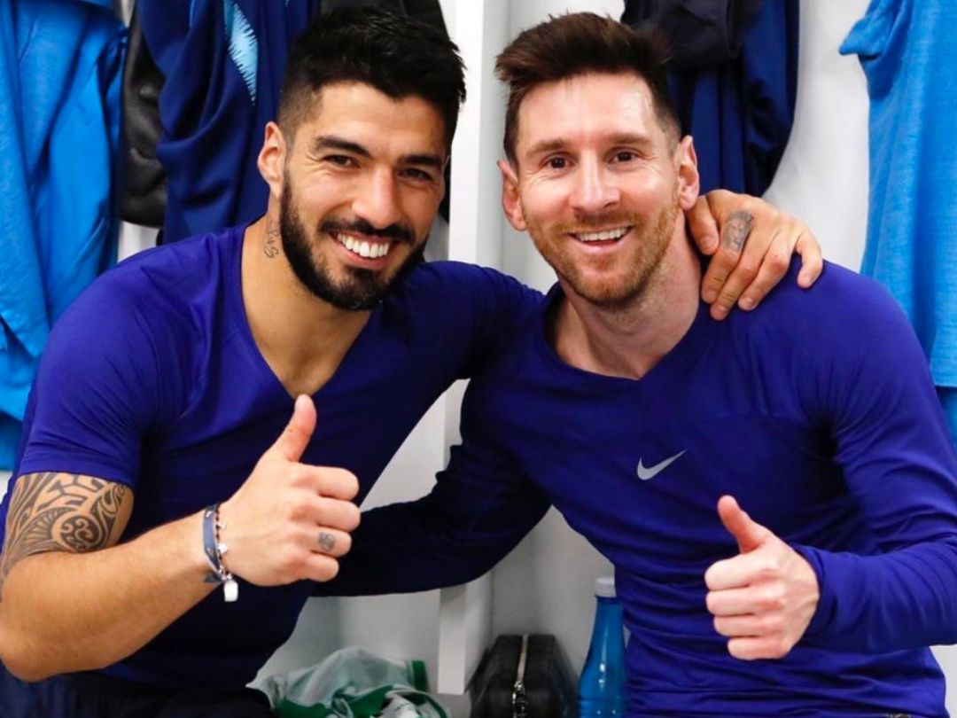 Luis Suárez y Messi en el vestuario del Barcelona Luis Suárez y Messi en el vestuario del Barcelona