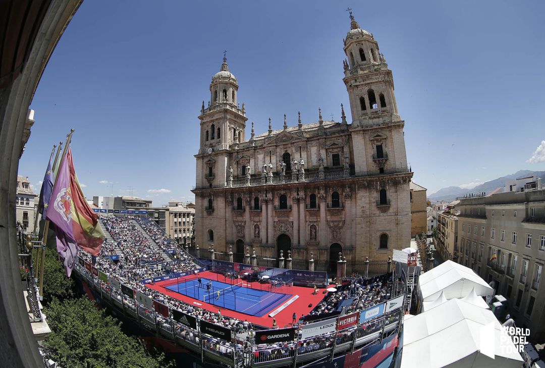 Finalmente, el pleno municipal de Jaén ha aprobado el desarrollo de una comisión de investigación para analizar "las dudas" en torno a la celebración del WPT en los años 2018 y 2019 Finalmente, el pleno municipal de Jaén ha aprobado el desarrollo de una comisión de investigación para analizar "las dudas" en torno a la celebración del WPT en los años 2018 y 2019