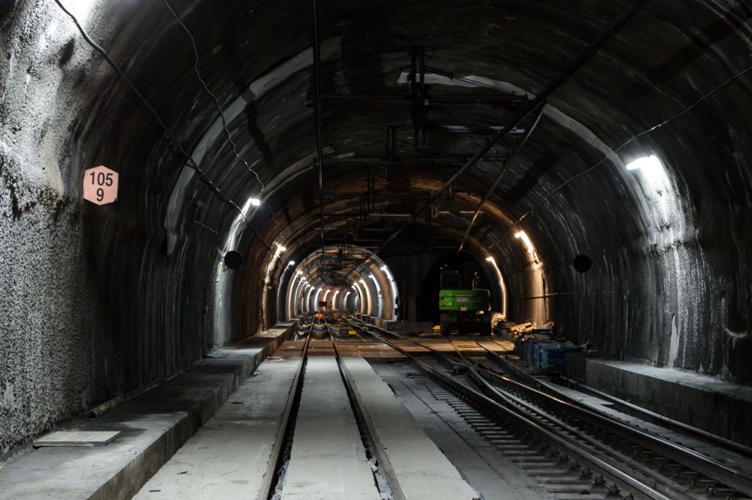 Vista de unos de los tramos concluidos de la pasante del metro de San Sebastián. Vista de unos de los tramos concluidos de la pasante del metro de San Sebastián.