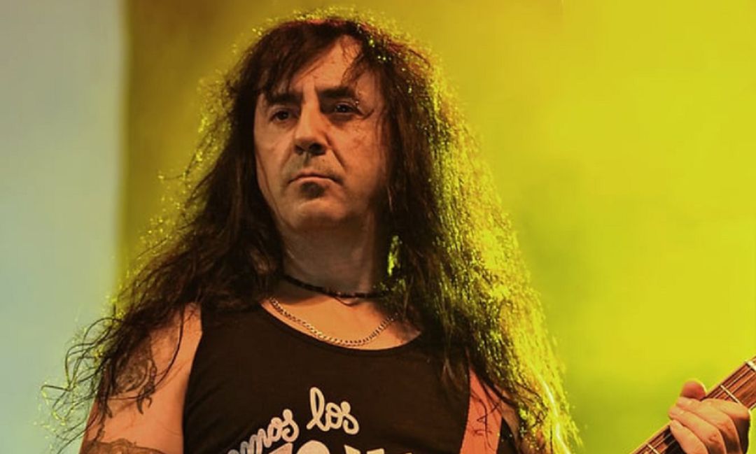 Fallece el guitarrista Juan Ramón Artero 'Chicho'. Fallece el guitarrista Juan Ramón Artero 'Chicho'.