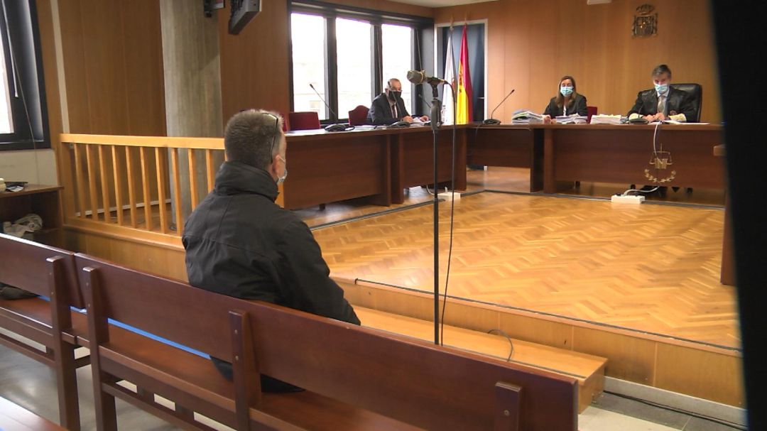 Juicio de un profesor de taekwondo acusado de abusos sexuales a una alumna Juicio de un profesor de taekwondo acusado de abusos sexuales a una alumna