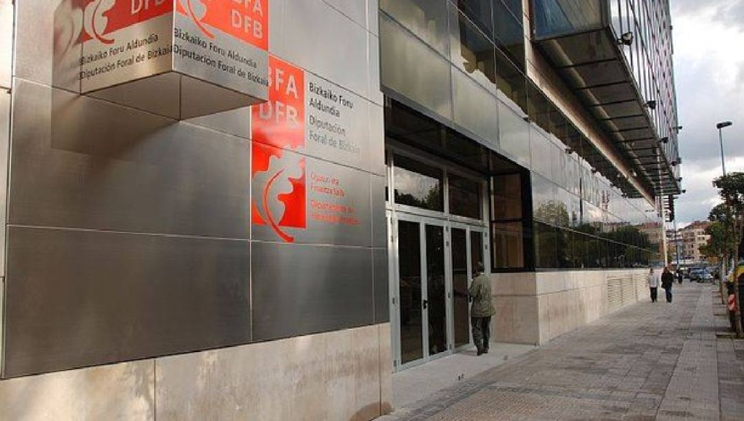 Hacienda exime a los trabajadores autónomos de abonar el pago fraccionado de IRPF correspondiente al tercer trimestre Hacienda exime a los trabajadores autónomos de abonar el pago fraccionado de IRPF correspondiente al tercer trimestre