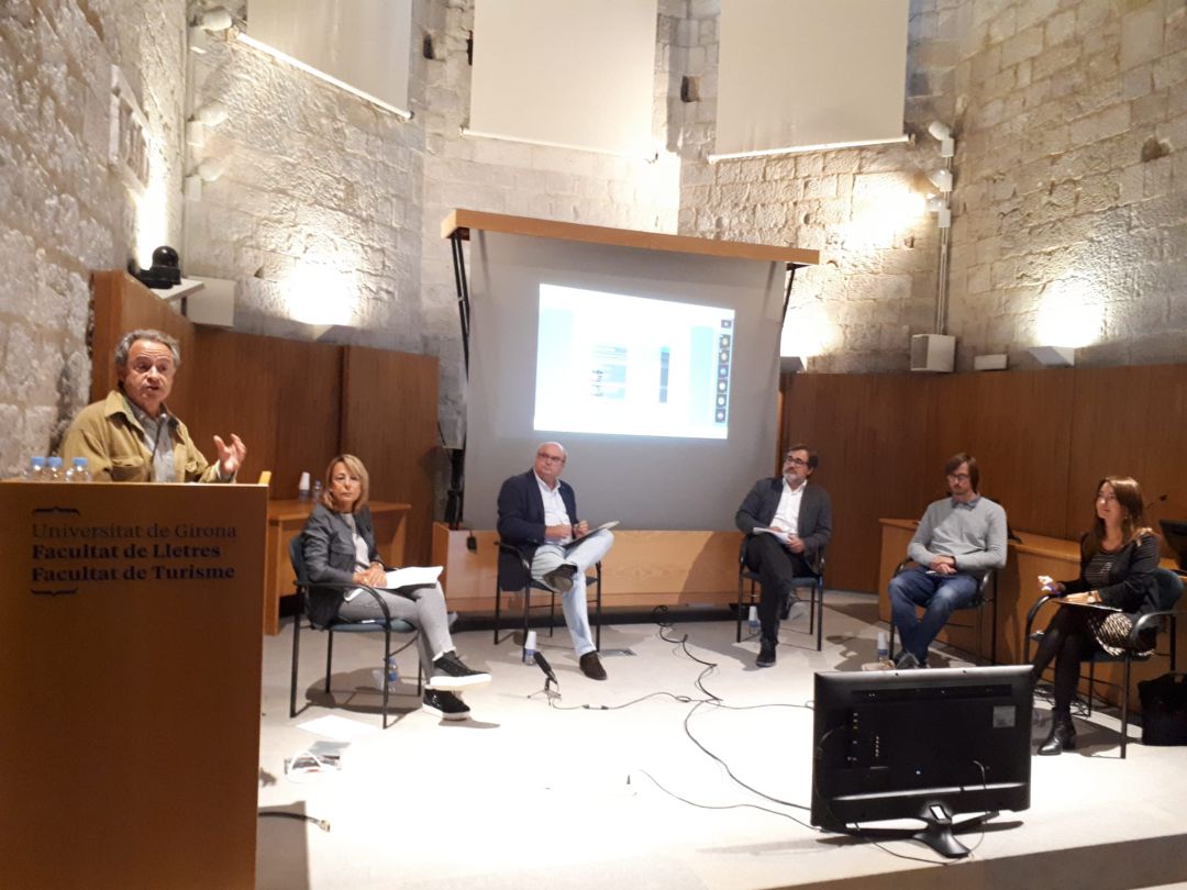 L'acte ha aplegat polítics, ecologistes i experts a la UdG L'acte ha aplegat polítics, ecologistes i experts a la UdG