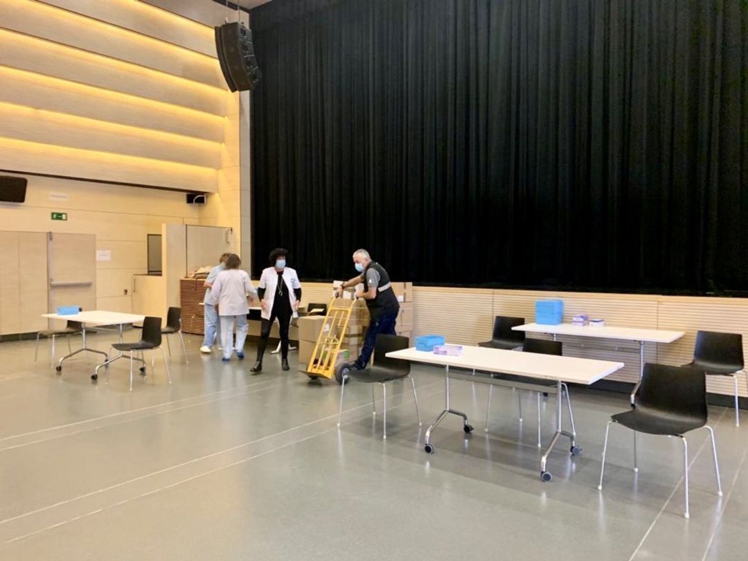 Espacio en el Auditorio Itsas Etxea en el que se va a realizar el cribado de Osakidetza. Espacio en el Auditorio Itsas Etxea en el que se va a realizar el cribado de Osakidetza.