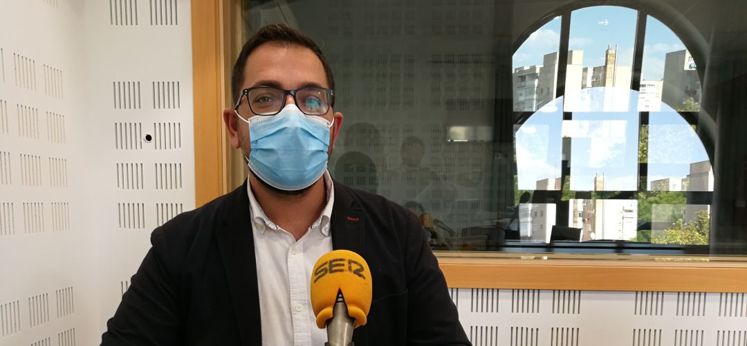Sergio Parra, alcalde de Valdemoro, confiesa que la gestión de la pandemia ha sido lo más duro a lo que se ha enfrentado en su vida Sergio Parra, alcalde de Valdemoro, confiesa que la gestión de la pandemia ha sido lo más duro a lo que se ha enfrentado en su vida