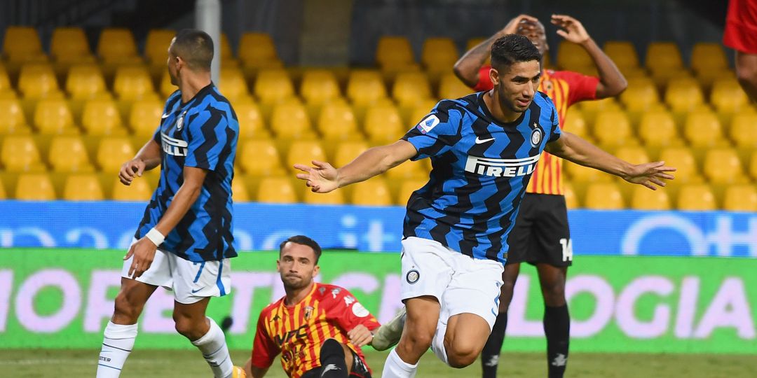 Achraf Hakimi celebra su primer gol con el Inter de Milan Achraf Hakimi celebra su primer gol con el Inter de Milan